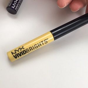 Nyx liner bundle RESERVED FOR XCARLYX